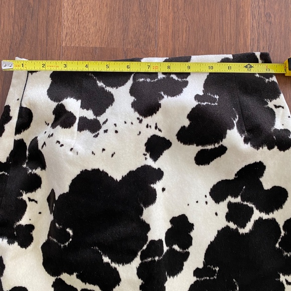 Suede Black and white Wheaton and Katz limited edition Mini skirt size 6 - Picture 4 of 4